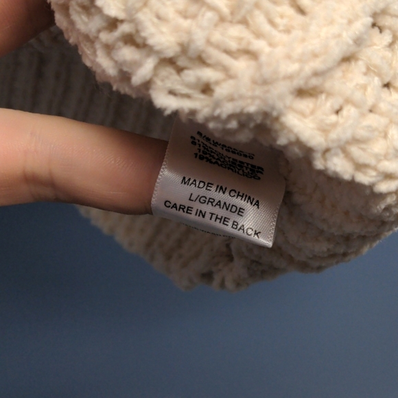 Cream cropped sweater Large - Picture 3 of 5